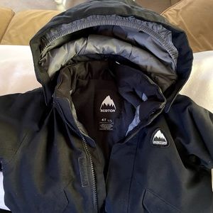 Burton striker minishred snowsuit - excellent condition, maybe worn 5 times!